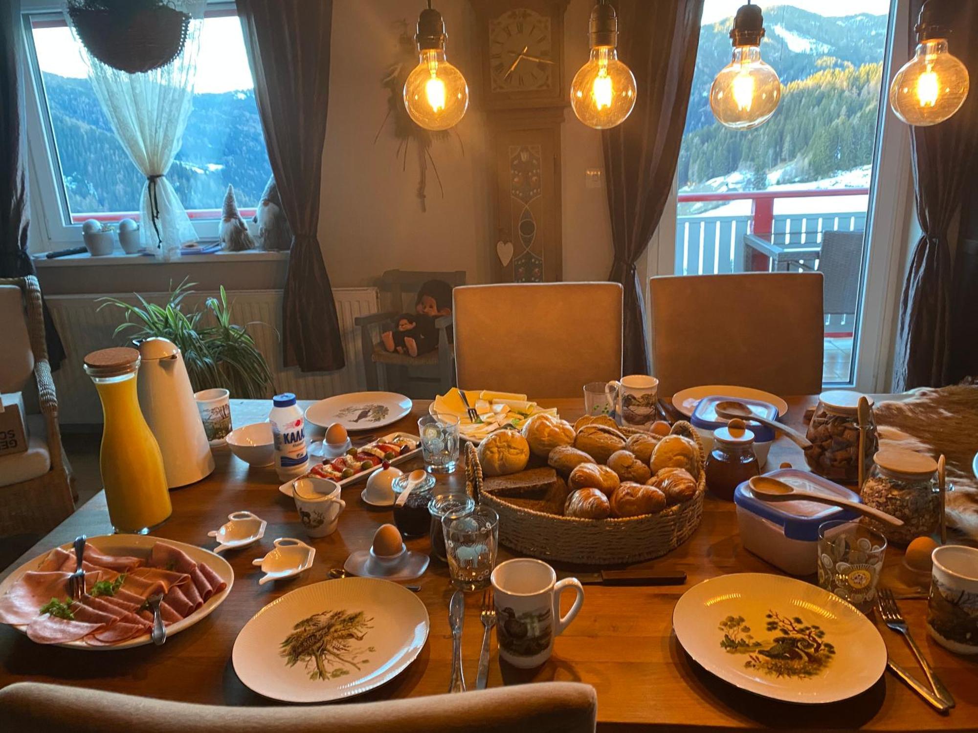 Poelstaler Berghuette Appartement Oberzeiring Buitenkant foto